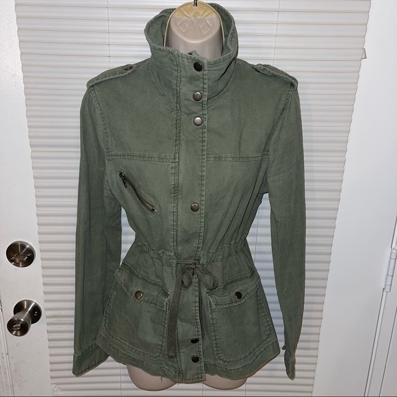 Forever 21 Light Weight Olive Jacket With Draw String Waist - Picture 3 of 10